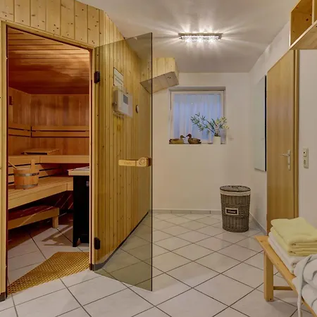 Private Mit Balkon Aussicht Auf Den Wald *